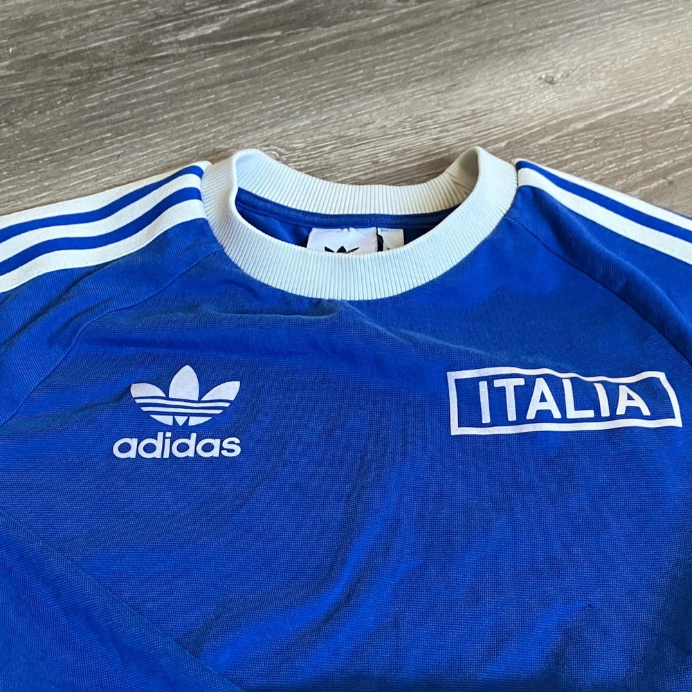 Adidas - Picture 11 of 15